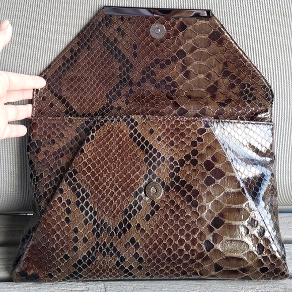 Inzi Handbags - Inzi envelope Clutch